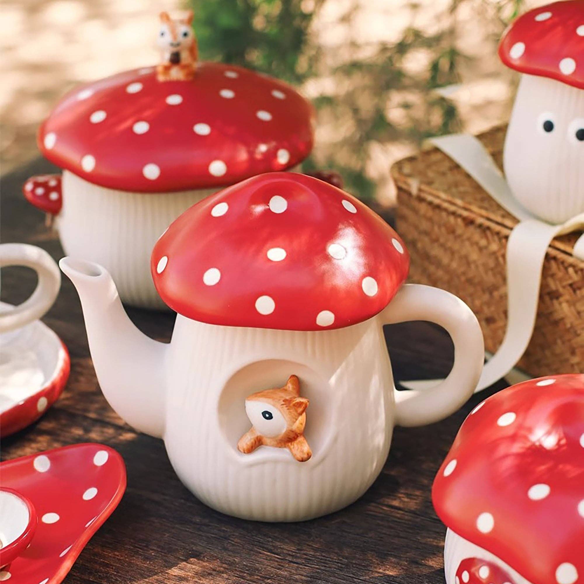 MinoCraft - Wholesale Theepot - MinoCraft keramische theepot in de vorm van een feeënpaddenstoel5