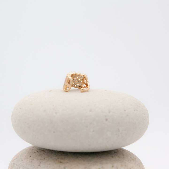 bungalowBlonde Jewelry - Wholesale Cuff/Wrap Earrings - Lost Without You Ear Cuff :: 18k Gold Filled3