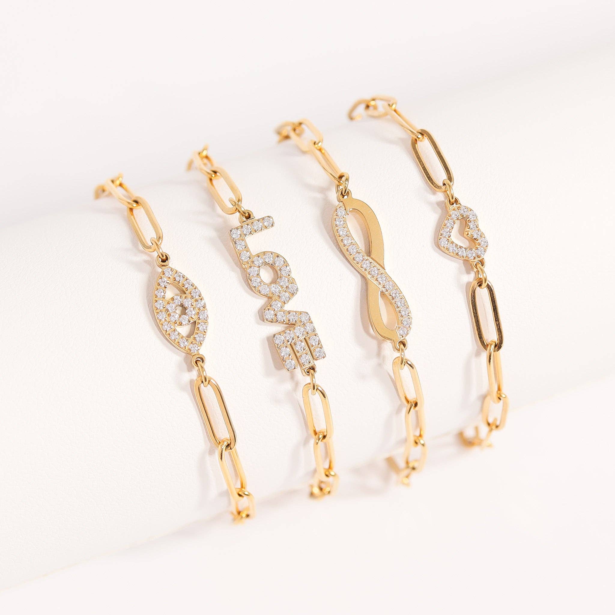 WJW - Venta al por mayor Pulseras de abalorios/colgantes - Brazalete con cadena tipo clip «Love» de acero inoxidable con PVD de oro de 18 quilates4