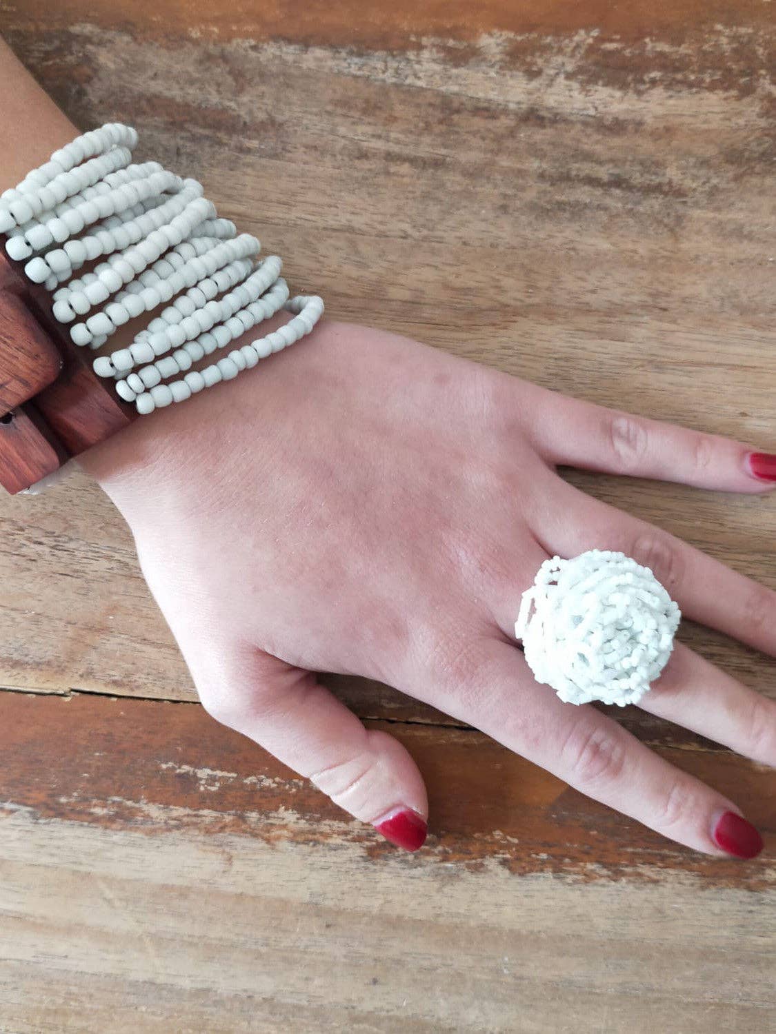 Bijondo - Wholesale Cocktail/Statement Ring - Elegant Glass Bead Flower Ring, costume jewelry4