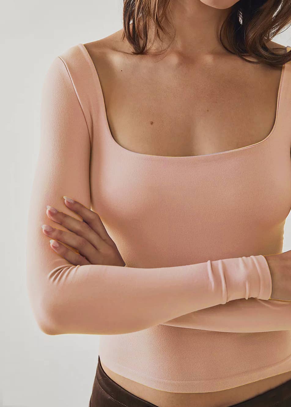 HIDDENBRAND - Wholesale Knit Top - Women's - Long-Sleeved Crop Top Square-Necked6