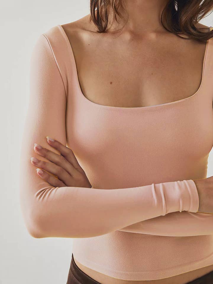 HIDDENBRAND - Wholesale Knit Top - Women's - Long-Sleeved Crop Top Square-Necked6