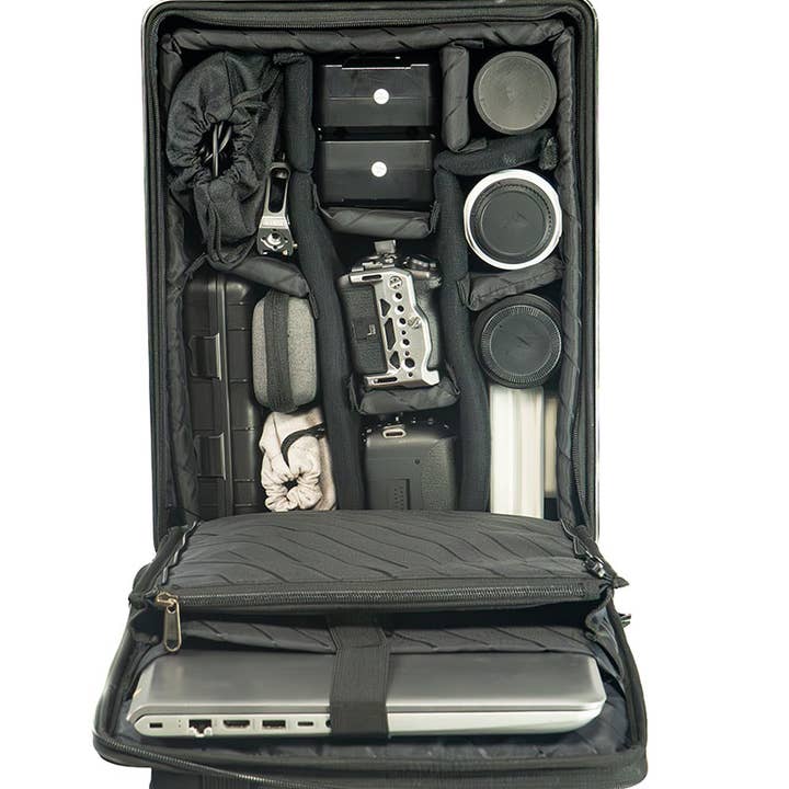 REMOVED BRAND - Wholesale Backpack - Unisex - 17″ Aluminum Backpack11