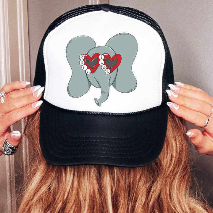 Cappello da camionista ispirato alla mascotte elefante di Alabama Roll Tide per la vendita all'ingrosso da parte di on the Bayou