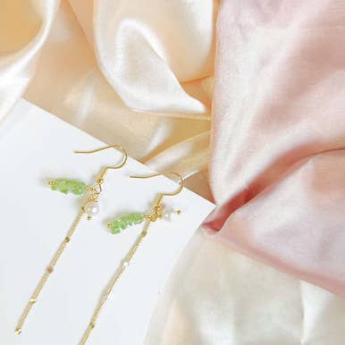 Mini Long Amethyst Earrings for wholesale by Pompon La Tulipe