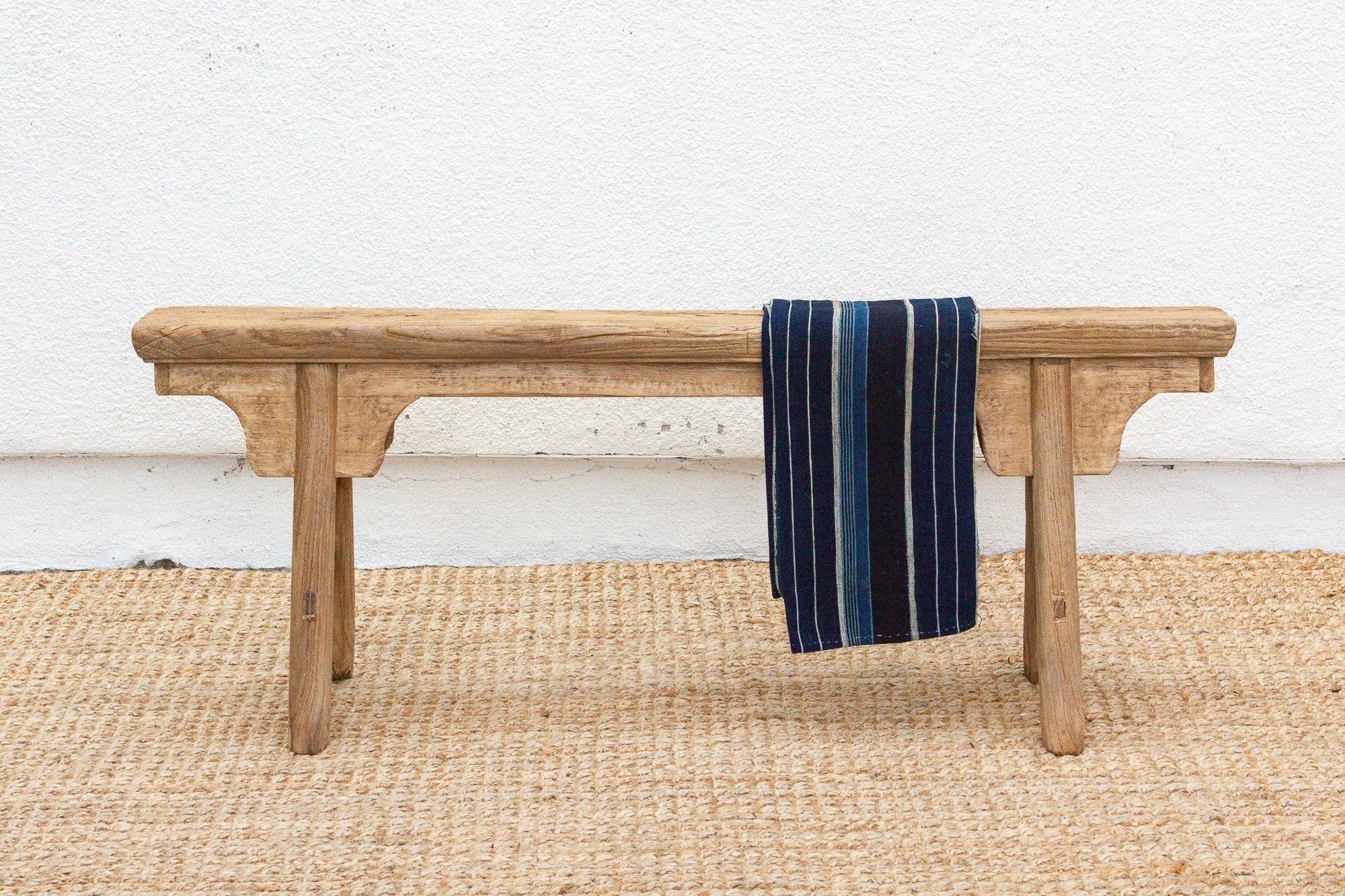 De-cor - Wholesale Bench - 61" Long Rustic Farmhouse Style Bench4