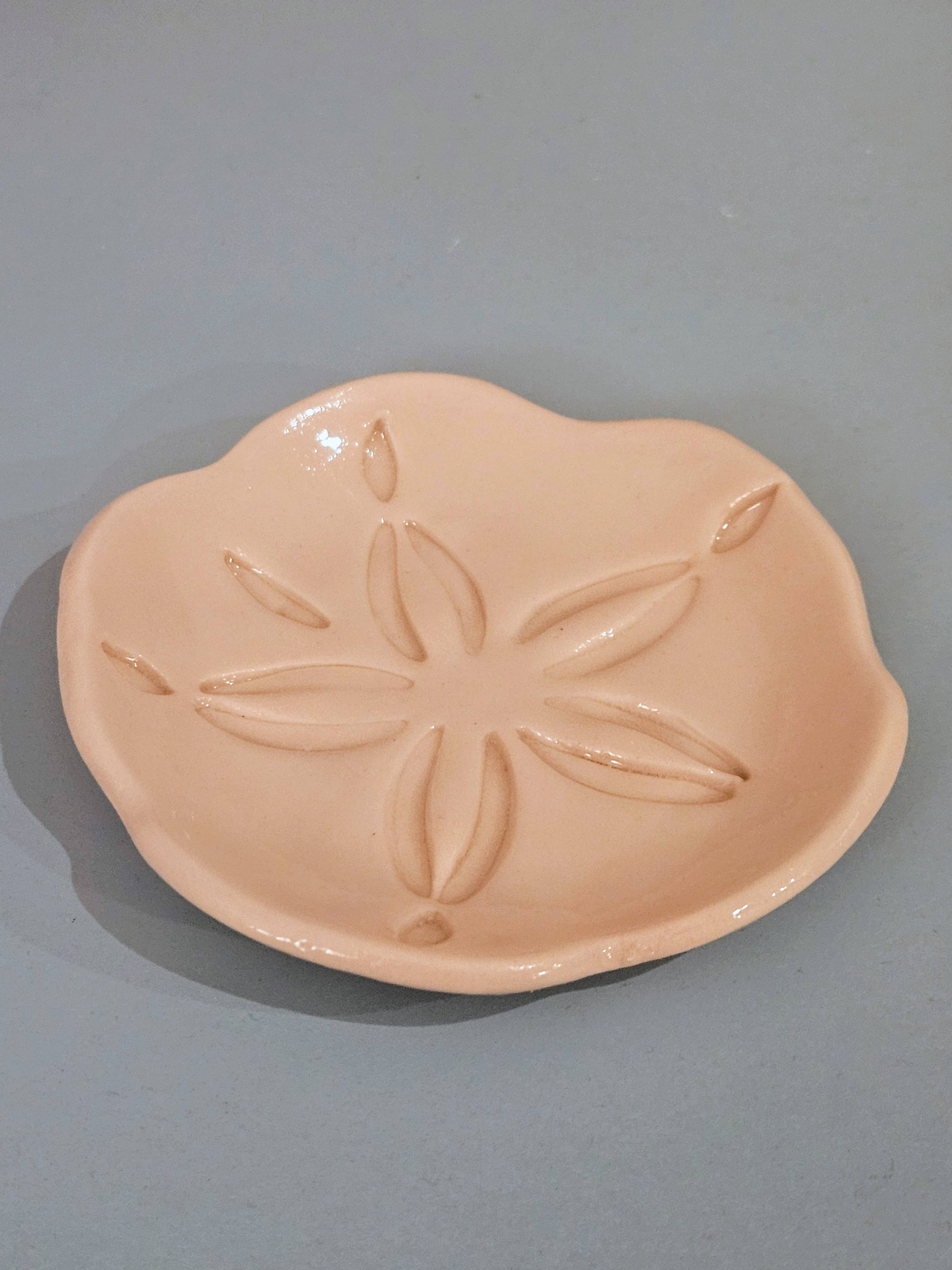 Teal Turtle Studio - Wholesale Jewelry Dish - Sand Dollar Ceramic Handmade Trinket Dishes2