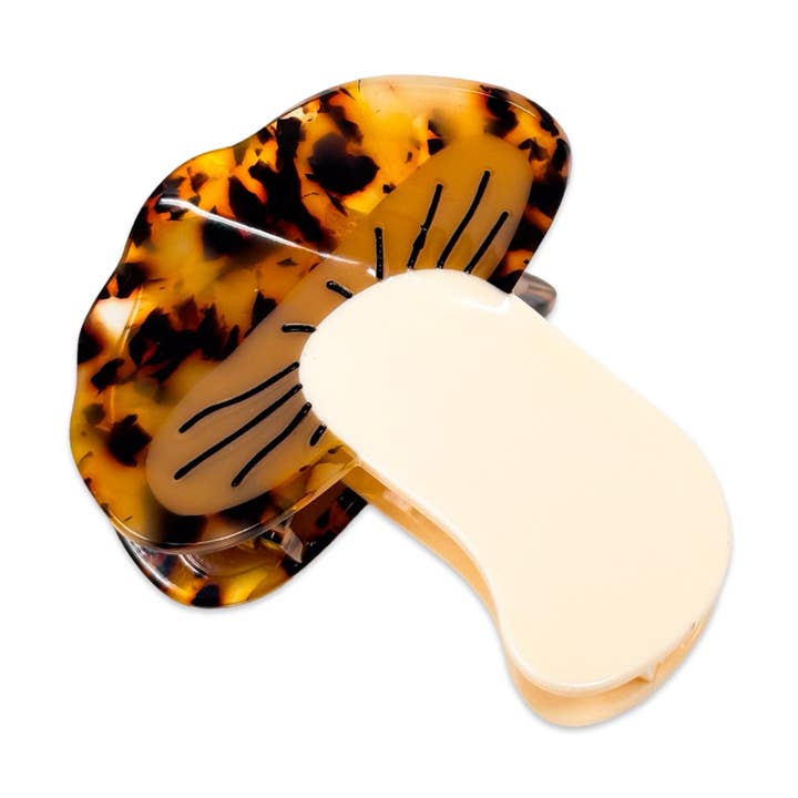 Jenny Lemons - Wholesale Hair Clip - Women's - Midi Shiitake Hair Claw Clip0