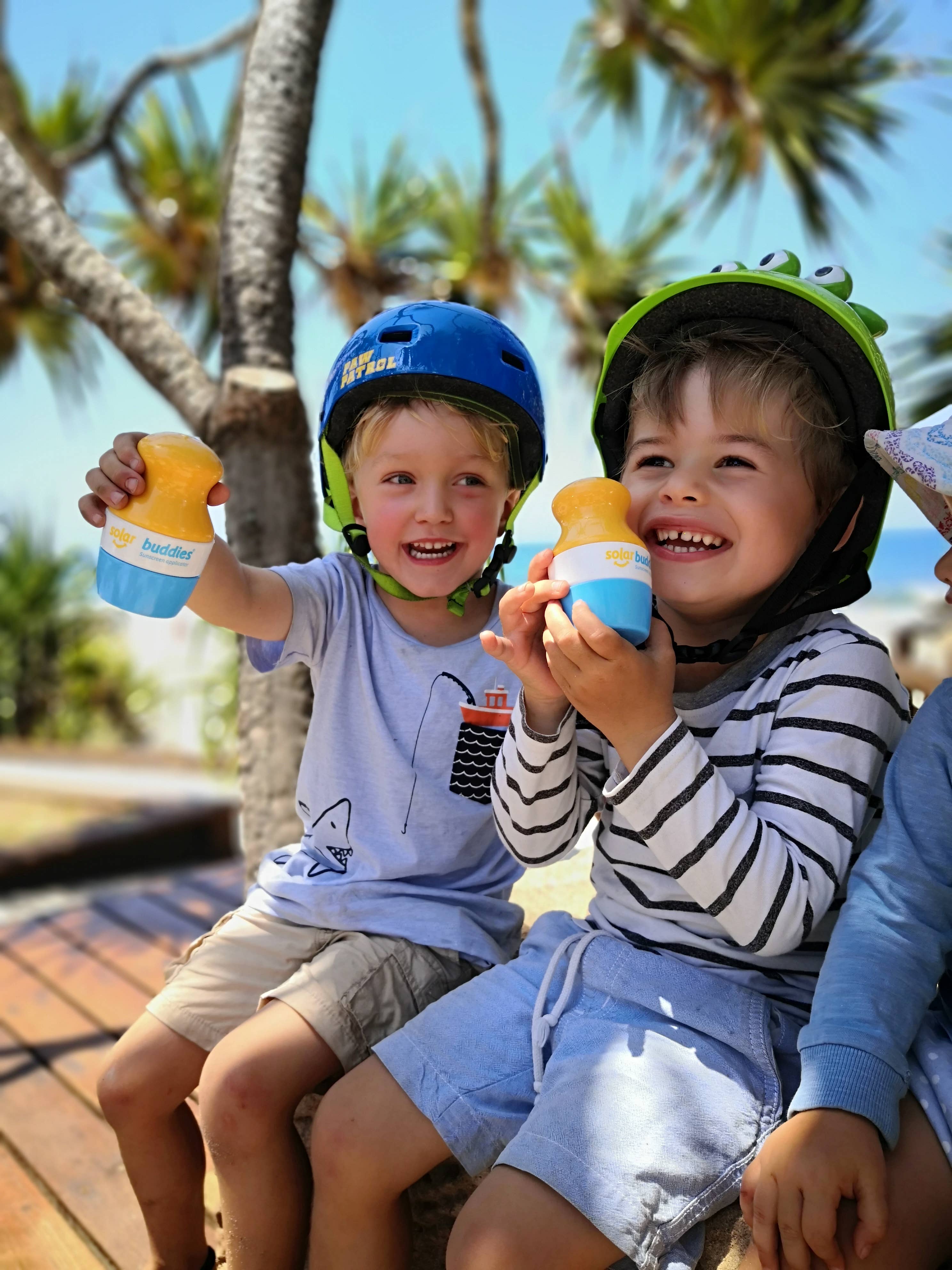 Solar Buddies Ltd - Wholesale Sunscreen - Solar Buddies Sunscreen Applicator Duo Pack 11