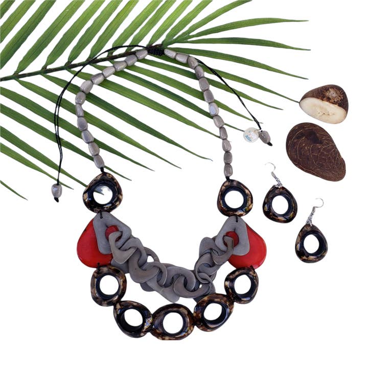 Chain and rings tagua nuts playful purple/ pink necklace for wholesale by Organic jewelry by Allie