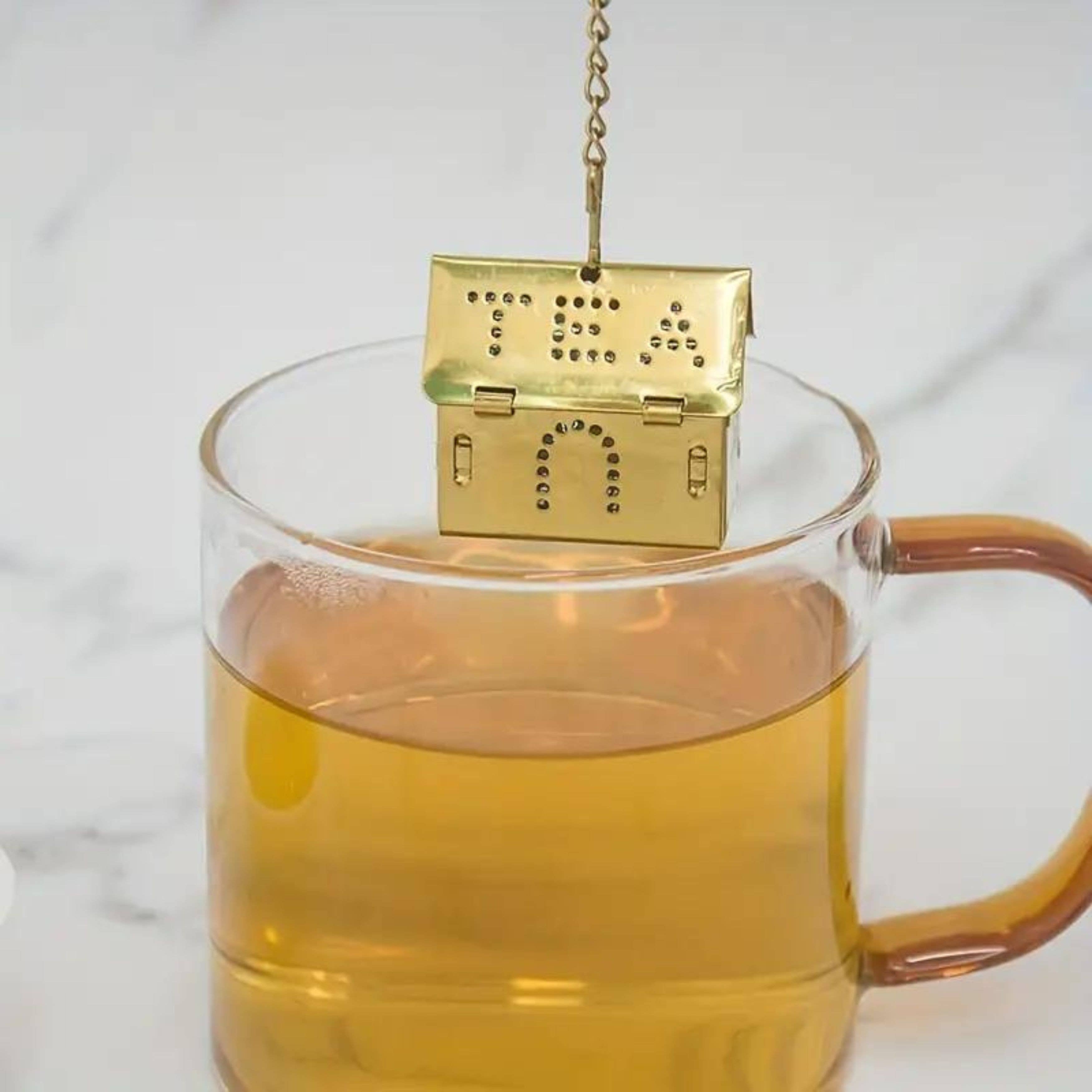 Magnifique Hearts - Wholesale Tea Strainer/Infuser - Golden House Tea Infuser: Steep with Style & Elegance5