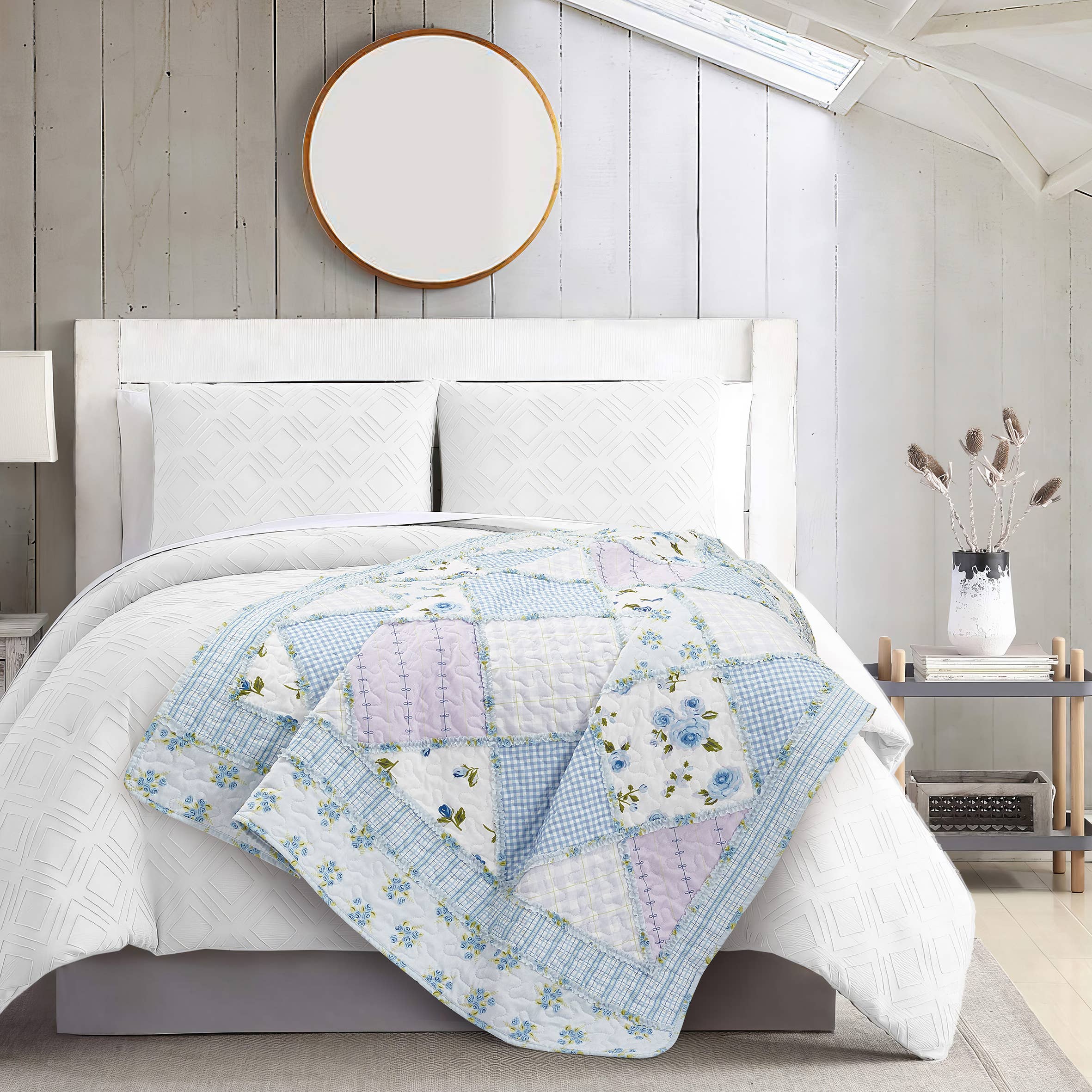 Duke Imports - Wholesale Throw Blanket - "Garden of Blues"  Quilted Throw Blanket 50"x60"1