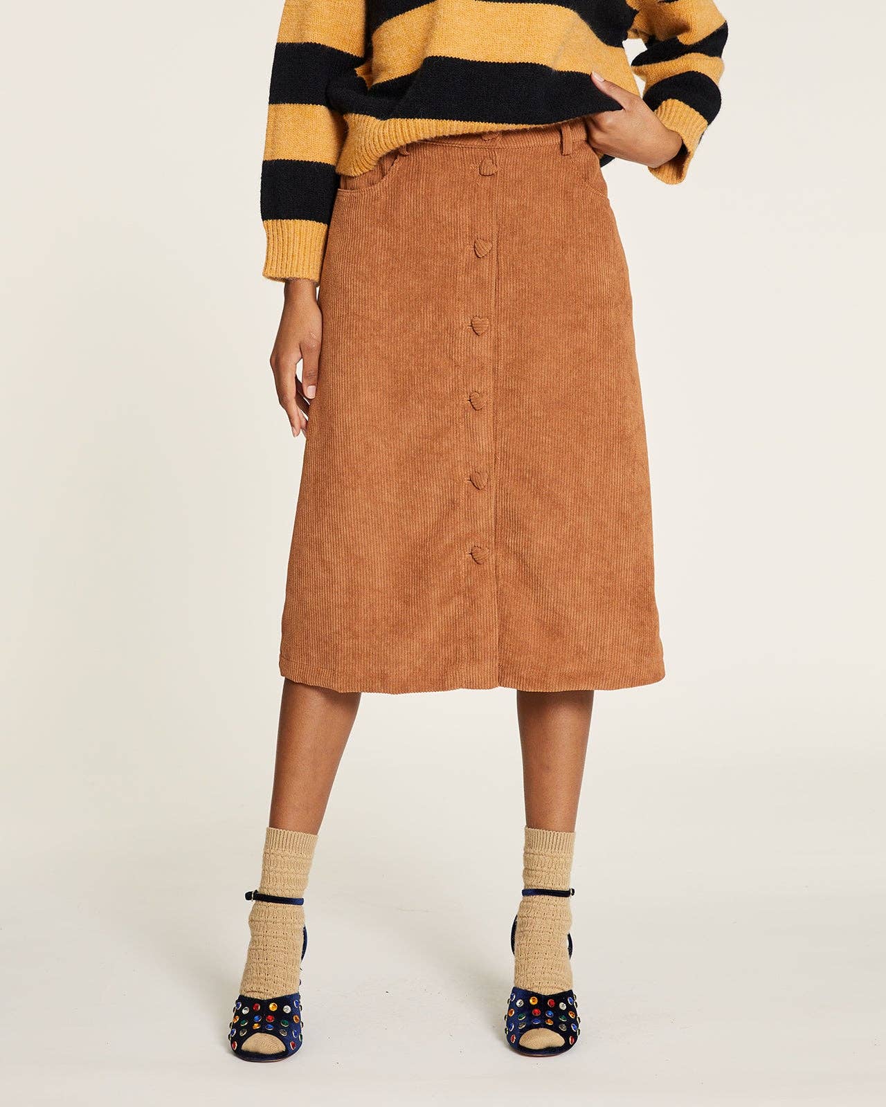 Pepaloves - Wholesale Skirt - Women's - FALDA DE PANA CON BOTONES CORAZON TOFFE0