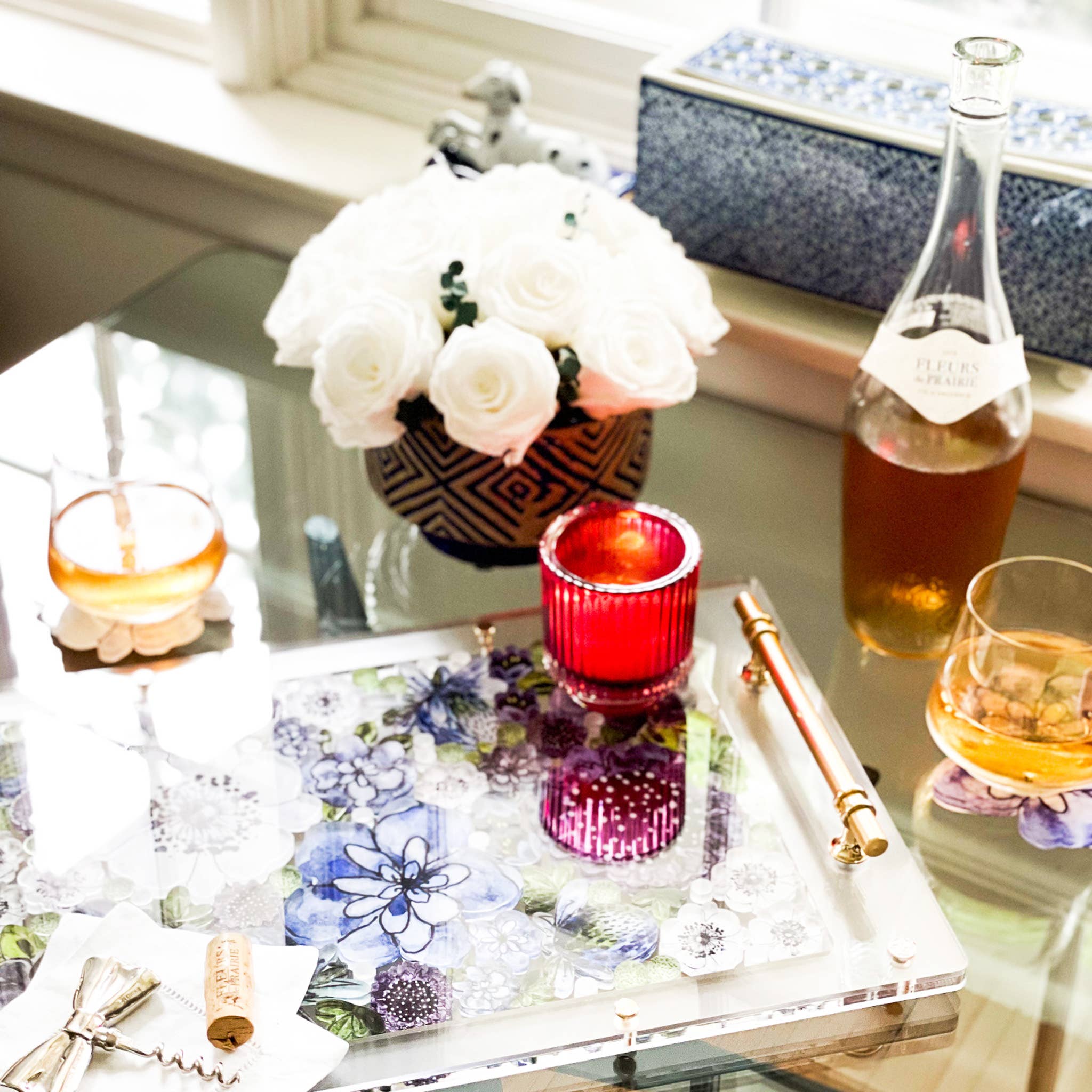 LO in LONDON® - Wholesale Decorative Tray - THE MARGARET ACRYLIC OBSESSION TRAY9