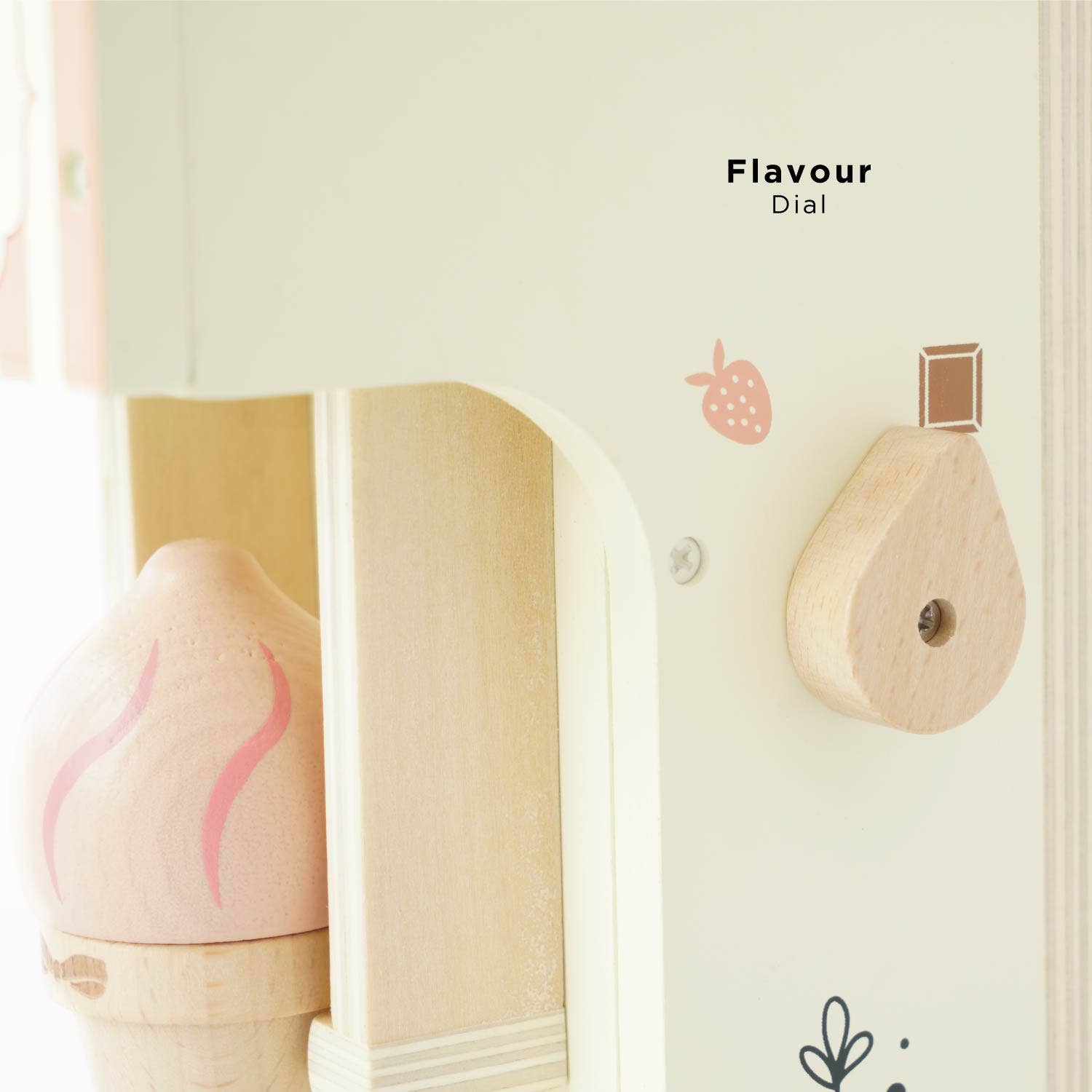 Le Toy Van, Inc. - Wholesale Wood Toy - Kids - Ice Cream Machine & Play Food Cones5