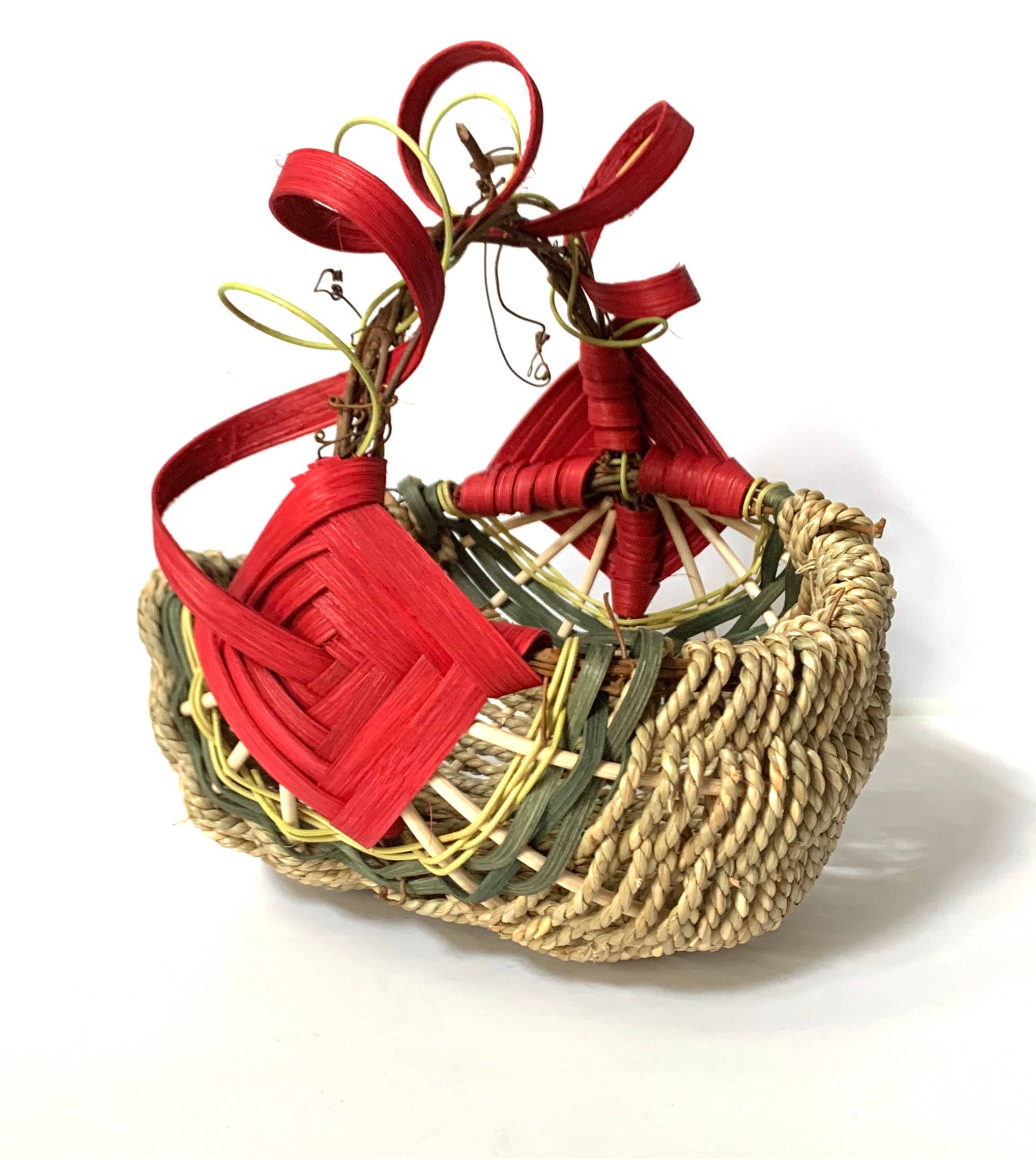 Designer Baskets by Derek - Wholesale Basket - Grapevine Handle Basket3