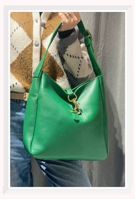 Z et Z - Wholesale Shoulder Bag - Women's - Grained leather shoulder bag0