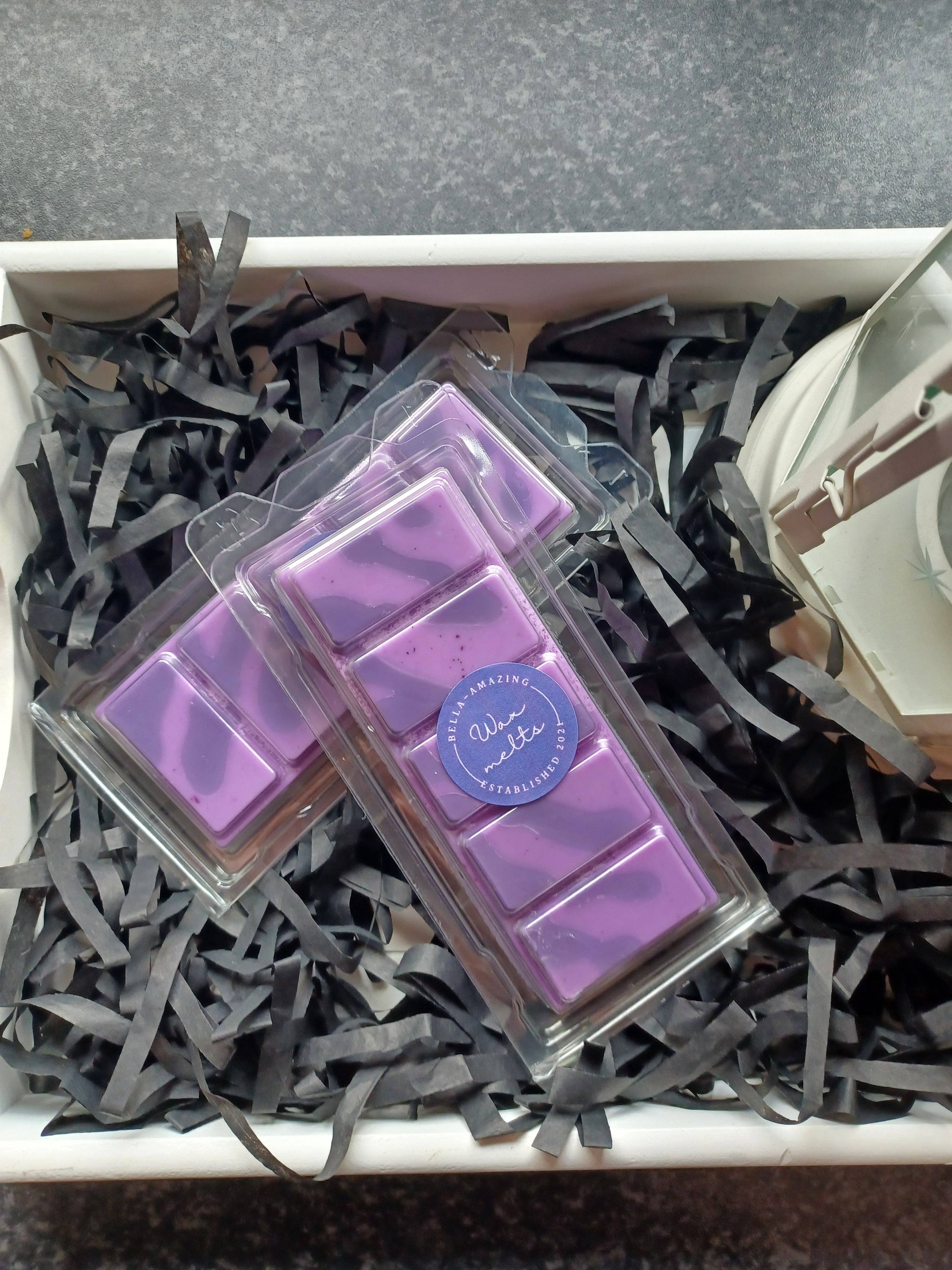 Bella's waxmelts – wholesale Wax melt – Purple rain snap bar1