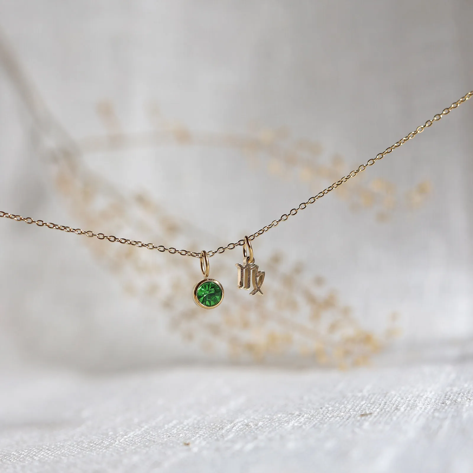 Visée Bijoux - Wholesale Pendant/Charm Necklace - Astro sign necklace and colored stone – My Identity11