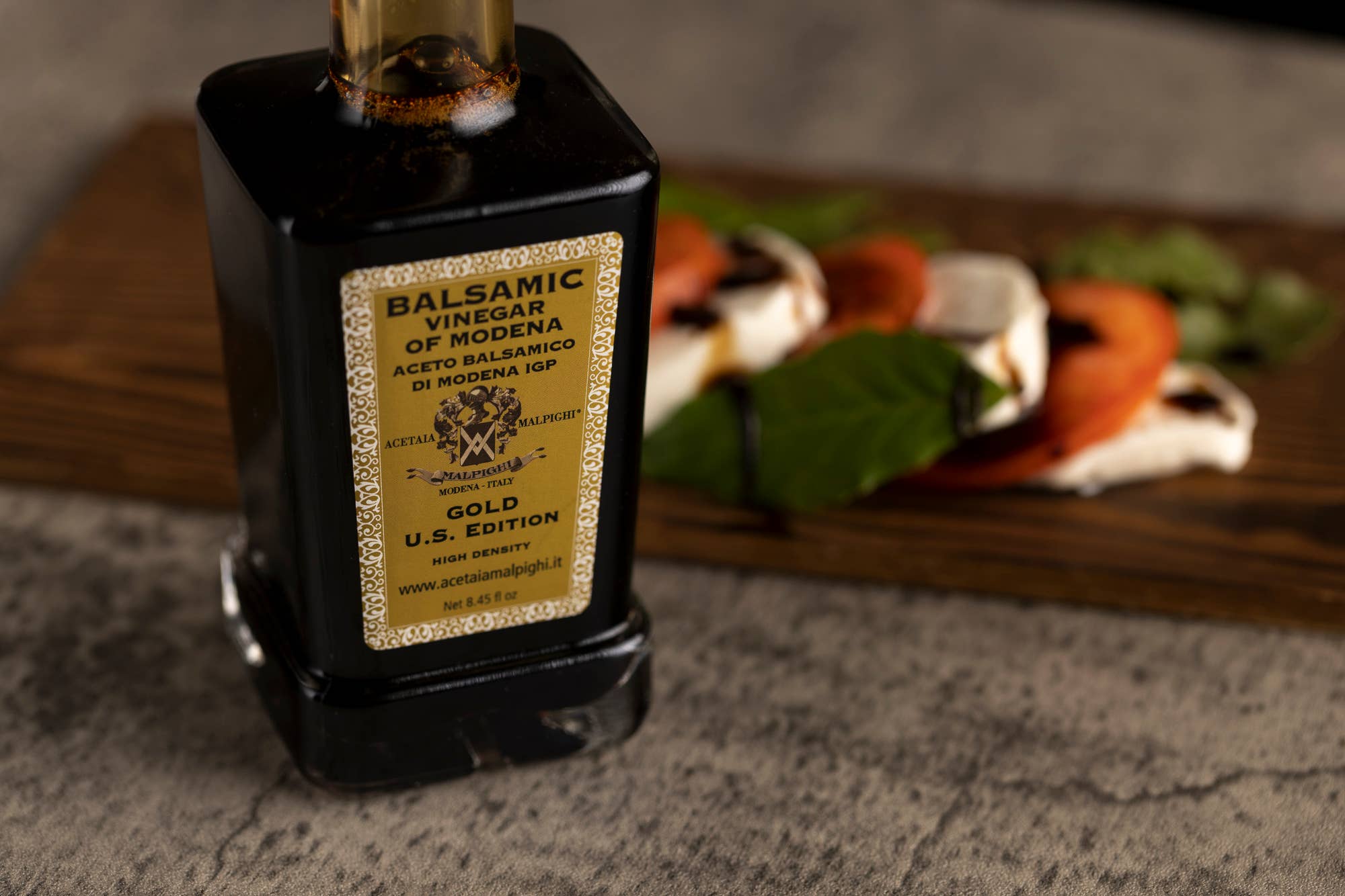 USA Distribution by Taycte - Wholesale Vinegar - Gold  IGP Balsamic Vinegar of Modena 250mL, Aged 15-20 Years1