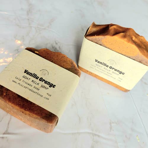 Savon au lait de chèvre à la vanille et à l'orange pour la vente par Muscadine Creek Creamery L.L.C