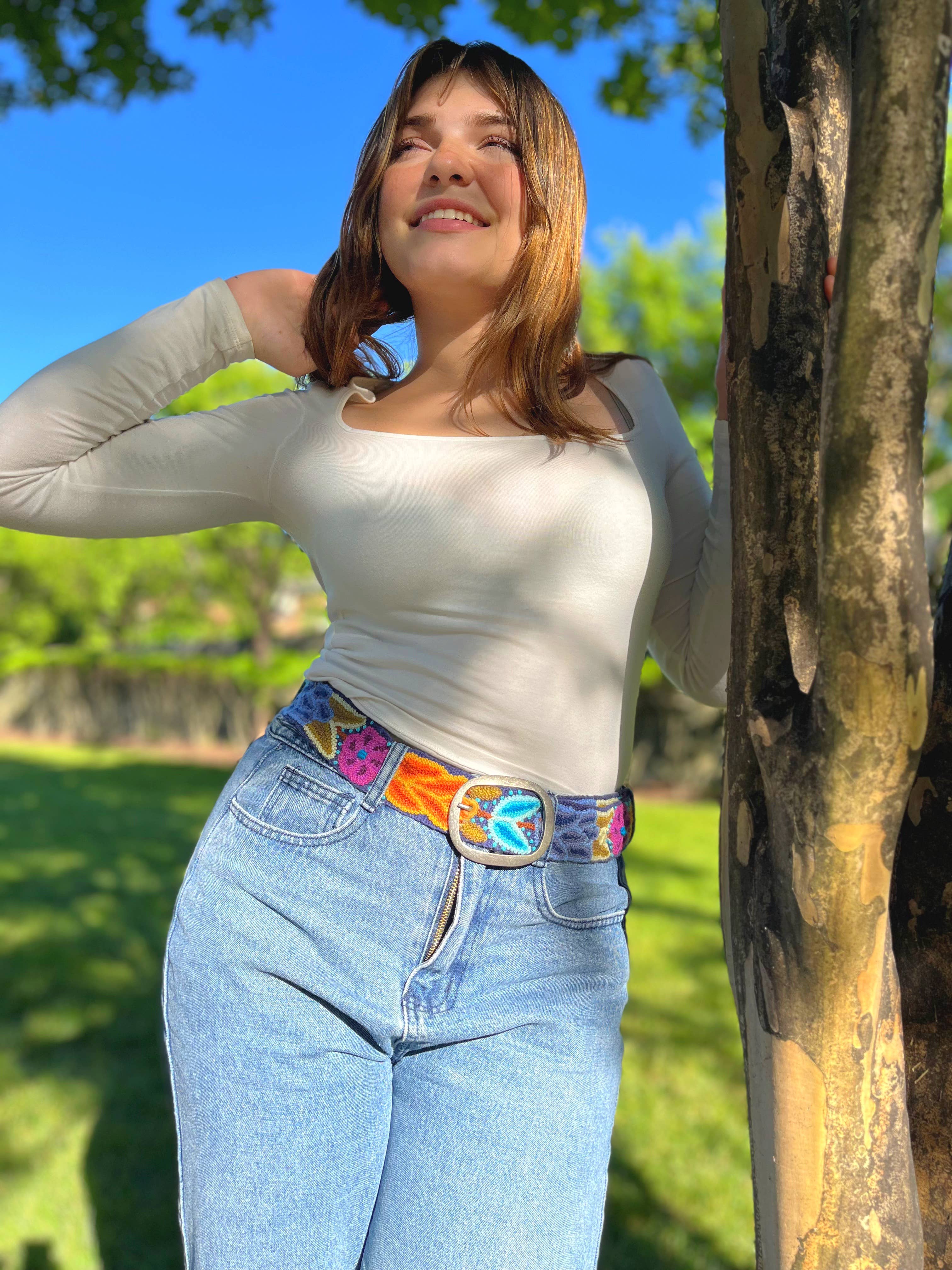 Artesana Love - Vendita all'ingrosso Cintura - Donna - Cintura larga ricamata con tulipani1