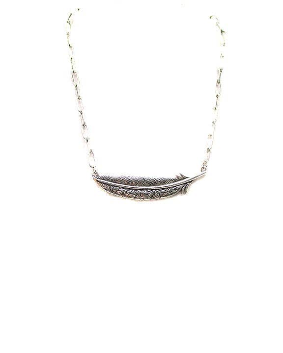 Snowing West - Wholesale Pendant/Charm Necklace - Western Feather Chain Necklace