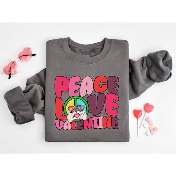 Pull Peace Love Valentine pour la vente par Great Tees