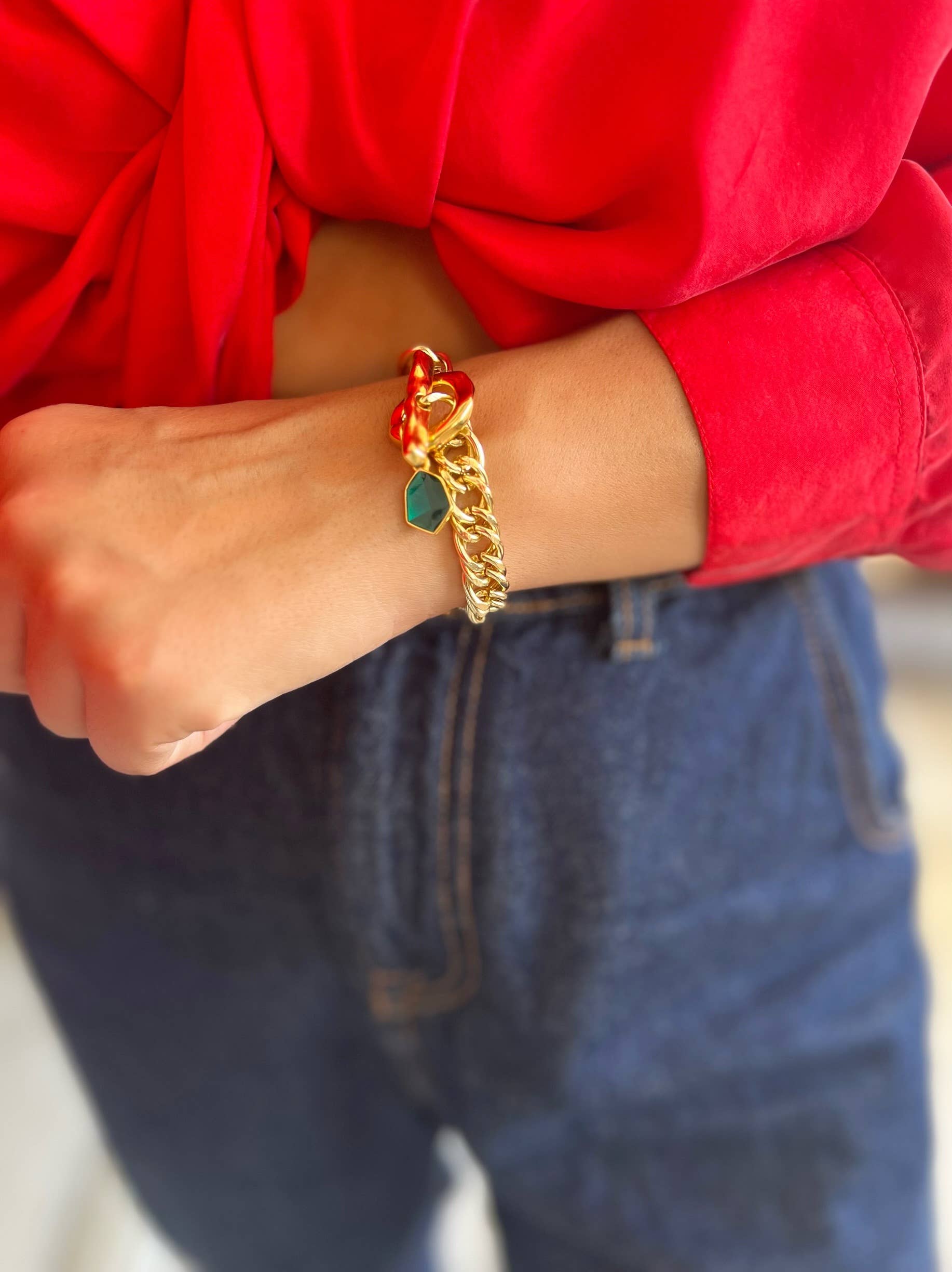 Christina Christi - Vendita all'ingrosso Braccialetto con ciondolo/pendente - Bracciale a catena chunky dorata con pietra verde smaltata3