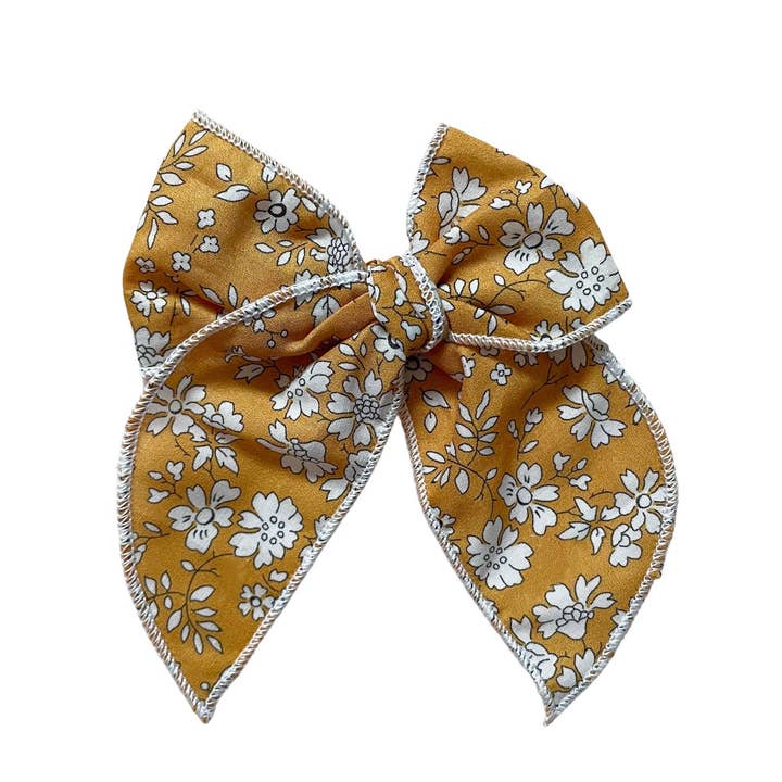 lazo de mesa dorado para venta al por mayor de Mai & I