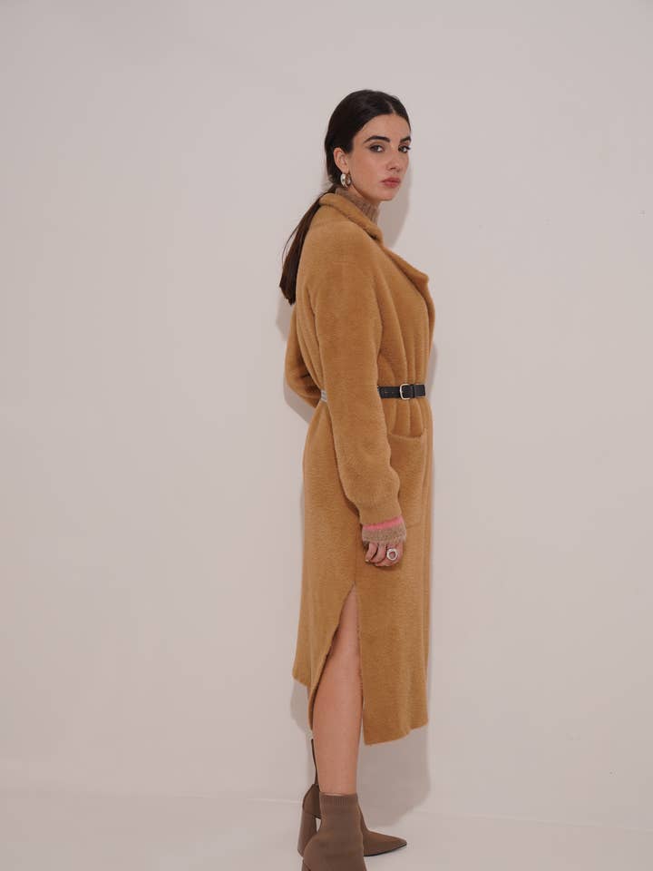 ROCK per la vendita all'ingrosso da parte di JoJ Milano