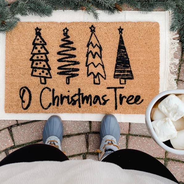 Felpudo Oh Christmas Tree, decoración navideña, bienvenida para venta al por mayor de ShopByThePalms