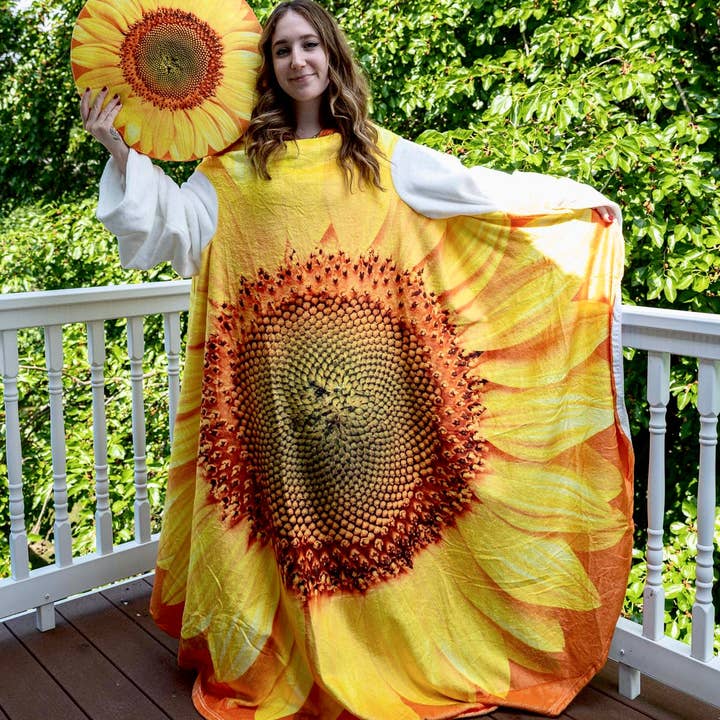 The Fun Home Novelty Company - Wholesale Throw/Decorative Pillow - Sunflower Multi-Purpose Memory Foam Pillow 18"1