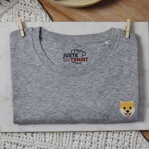 T-shirt brodé - Chien pour la vente par Juste un t-shirt