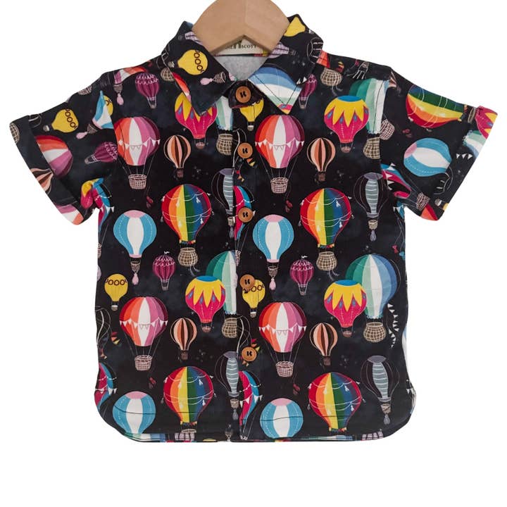 Scotty Button Up | Ilumina el cielo | Algodón para venta al por mayor de Sadie Scott