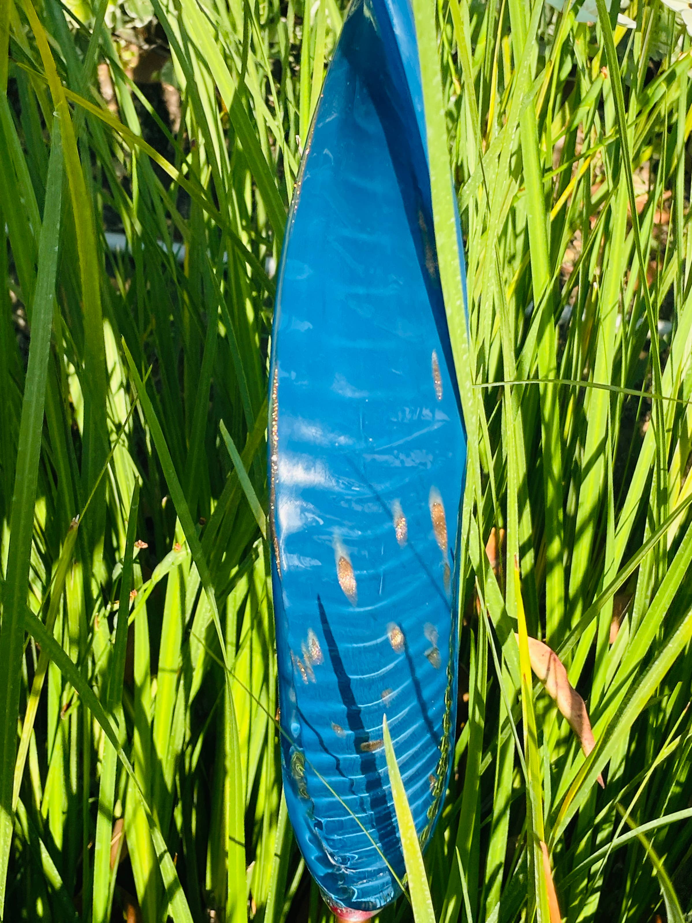 ApricotMint - Wholesale Garden/Lawn Stake - Chihuly Inspired Handcrafted Art Glass Leaf and Garden Art S6