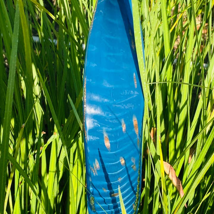 ApricotMint - Wholesale Garden/Lawn Stake - Chihuly Inspired Handcrafted Art Glass Leaf and Garden Art S6