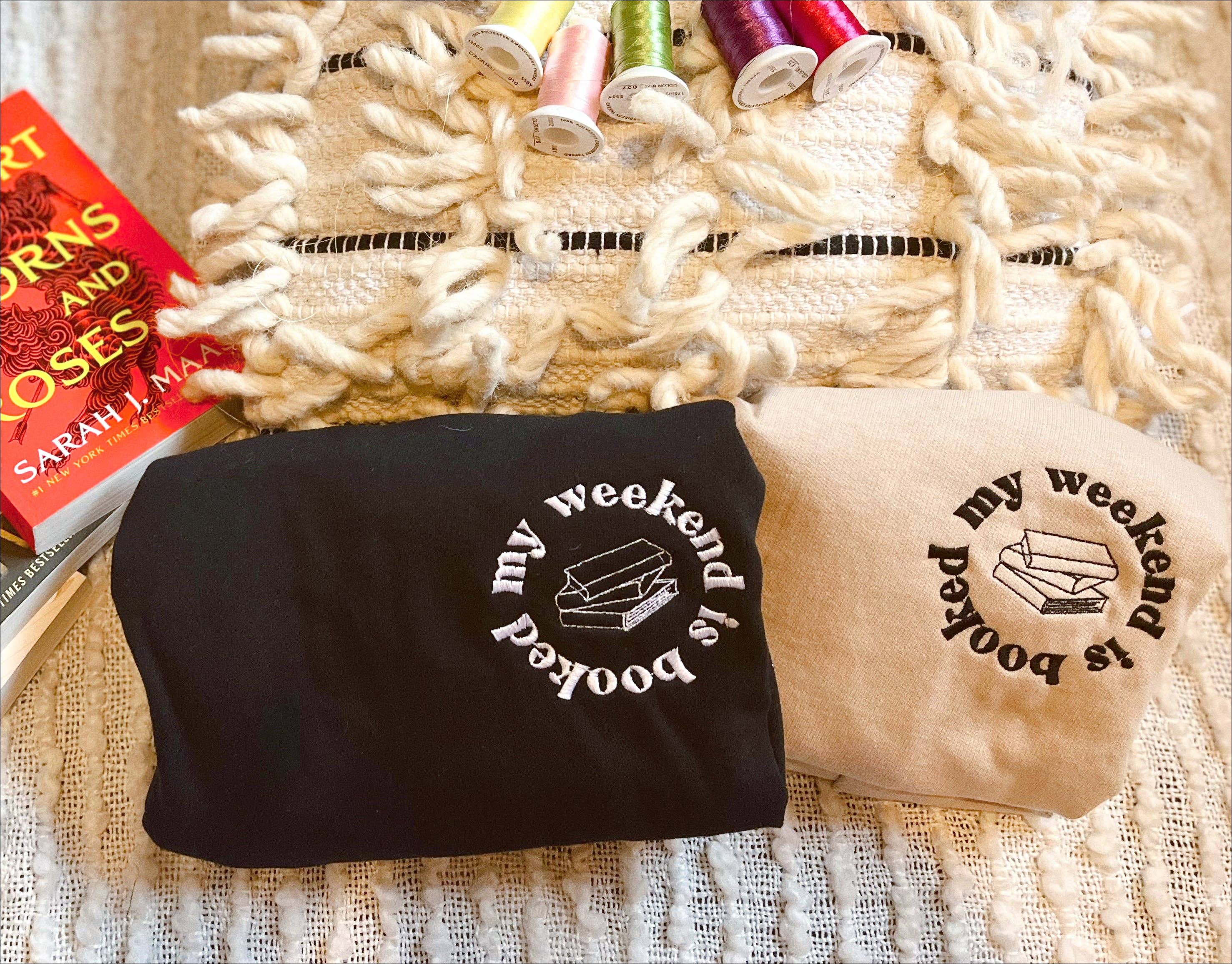 Threaded By Sabrina - Wholesale Graphic Sweatshirt - Women's - My Weekend Is Booked Crewneck1