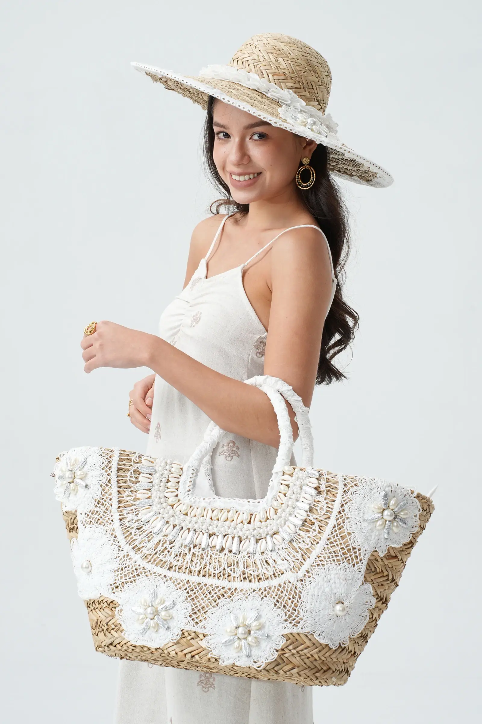 White Lace Straw Hat With Pearls H29255 for wholesale on Faire1