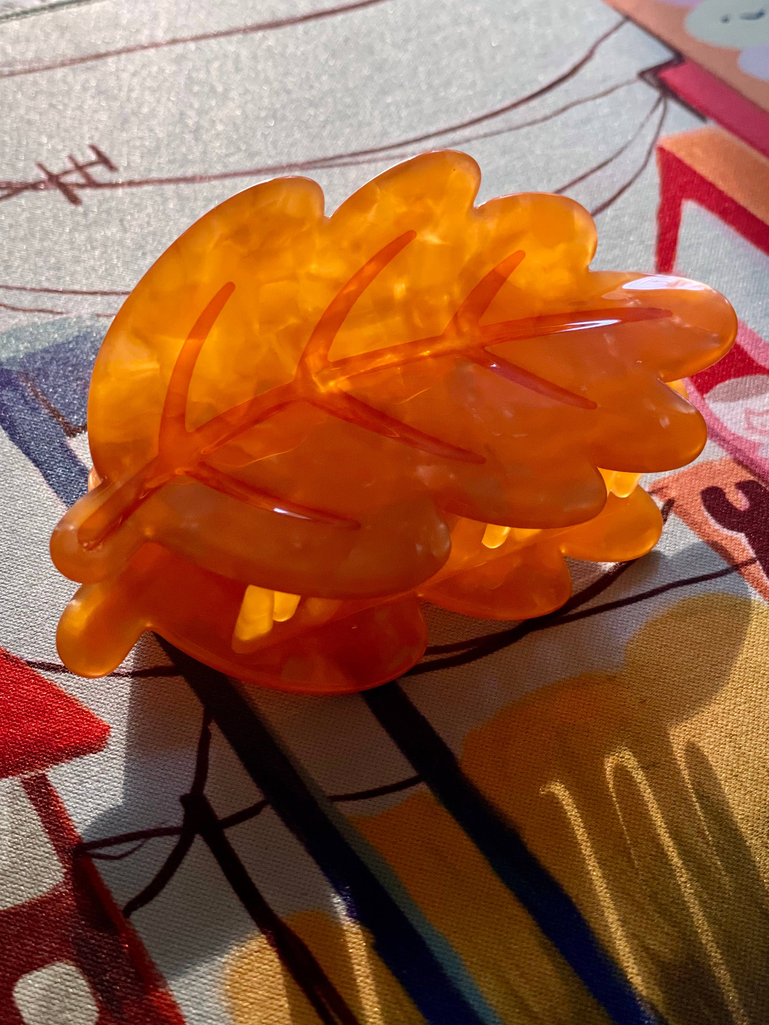 Paper Rat Illustrations - Wholesale Hair Clip - Women's - Autumn Leaf Claw Clip1