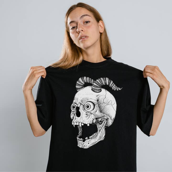 Hannah Kate Makes – wholesale T-shirt (graphic) – unisex – Screaming Skull T-shirt - Black - 100% Cotton - Reg/Fitted13