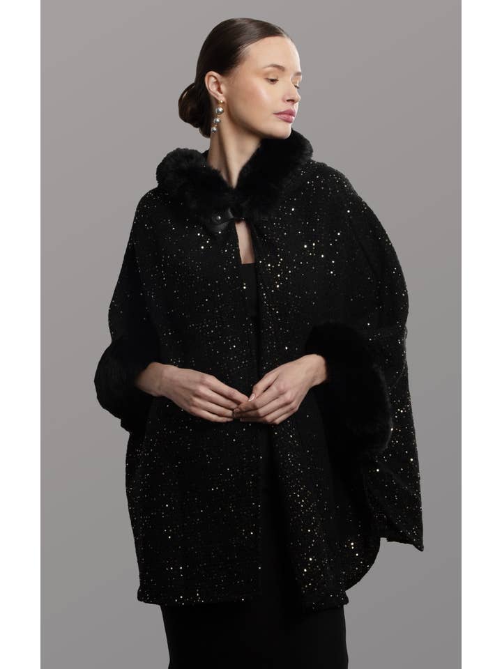 SAACHI - Vendita all'ingrosso Kimono - Donna - Kimono con paillettes e cappuccio in pelliccia sintetica