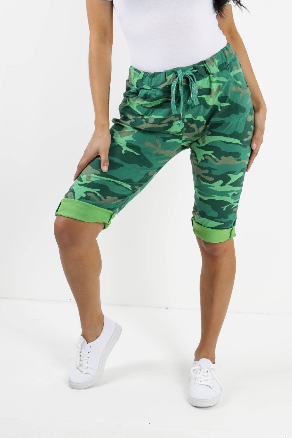 Miss Bold – wholesale Shorts – Women’s – Italian Camouflage Magic Chino Shorts34