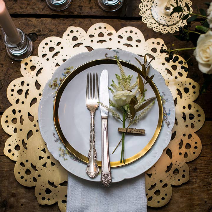 Ariana Ost - Wholesale Placemat - Rose Gold Eyelet Brass Placemat Charger4