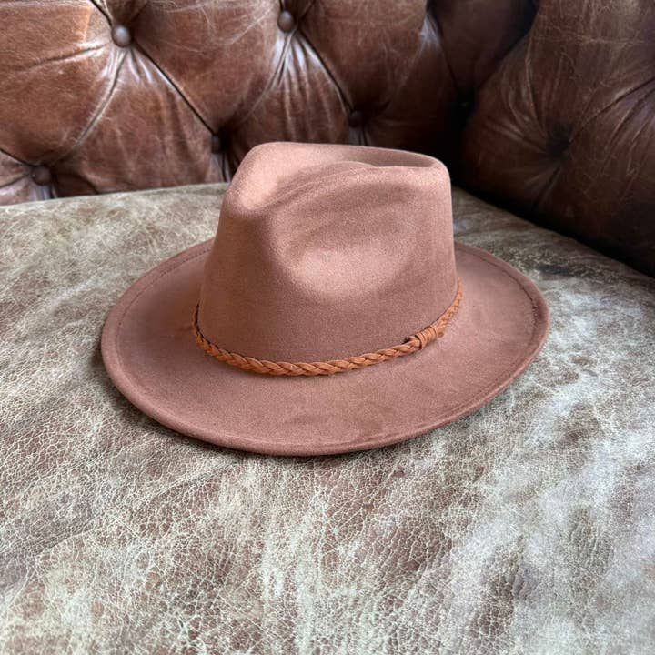 Queens INC - Wholesale Hat Accessory - Women's - Stiff Brim Rancher in Suede Hat W/ Braided Suede Belt24