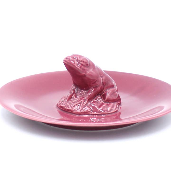 il piattino della rana Ernestine per la vendita all'ingrosso da parte di Rebirth Ceramics