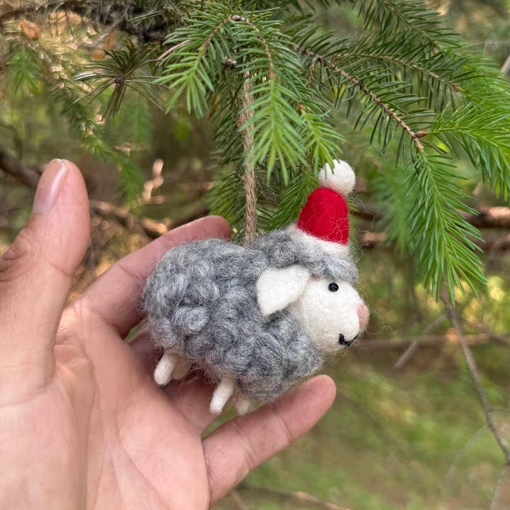 Lungta Imports - Wholesale Ornament - Hand-Felted Farm Animals Christmas Ornaments – Fair Trade 10