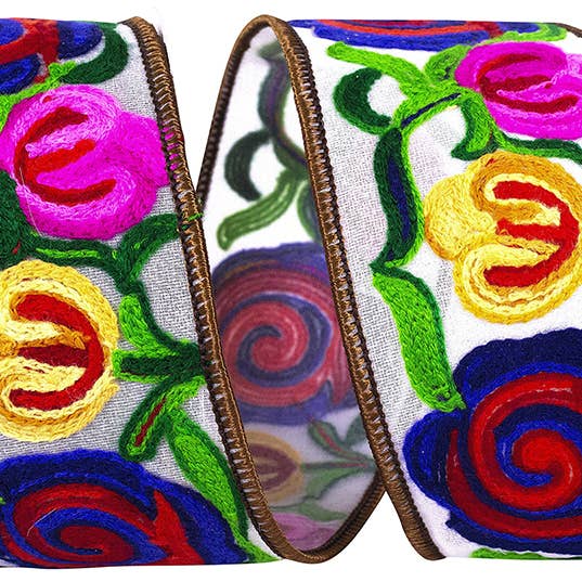 RELIANT RIBBON - Wholesale Ribbon - Gift Wrapping - Floral Embroidery Stitches Wired Edge, 2-1/2 In, 5 Yards