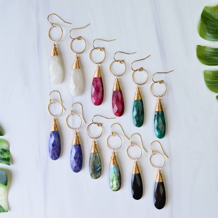 Boucles d'oreilles Signature en or 14 carats pour la vente par White Sage & Sapphire