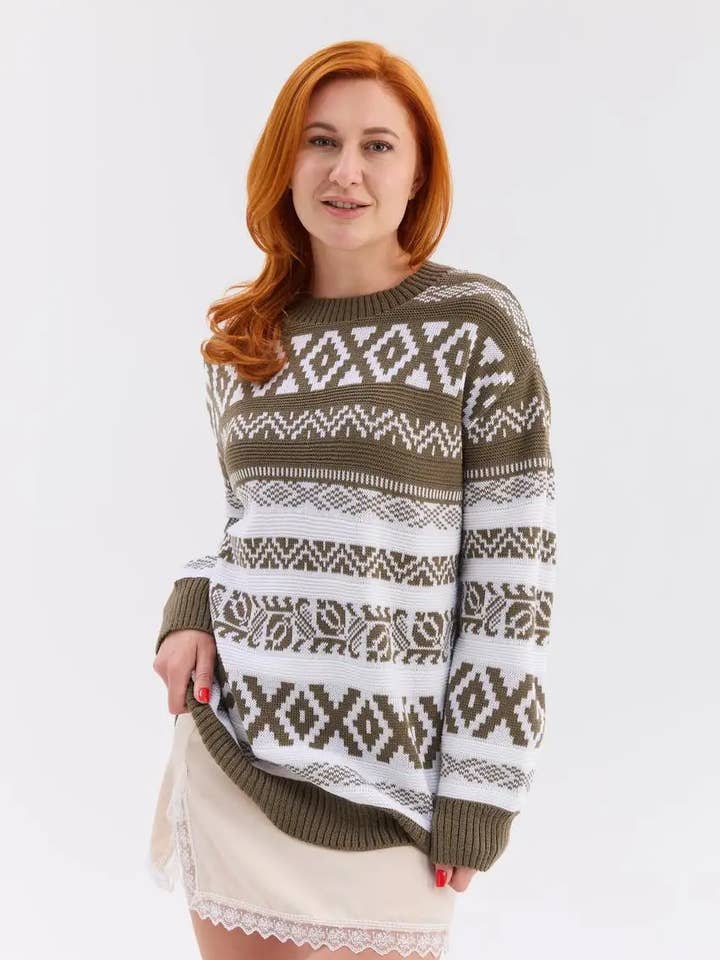 Kvinders sweatshirt jumper bær akryl uld oliven for engroshandel hos Handmade Originals Ukraine